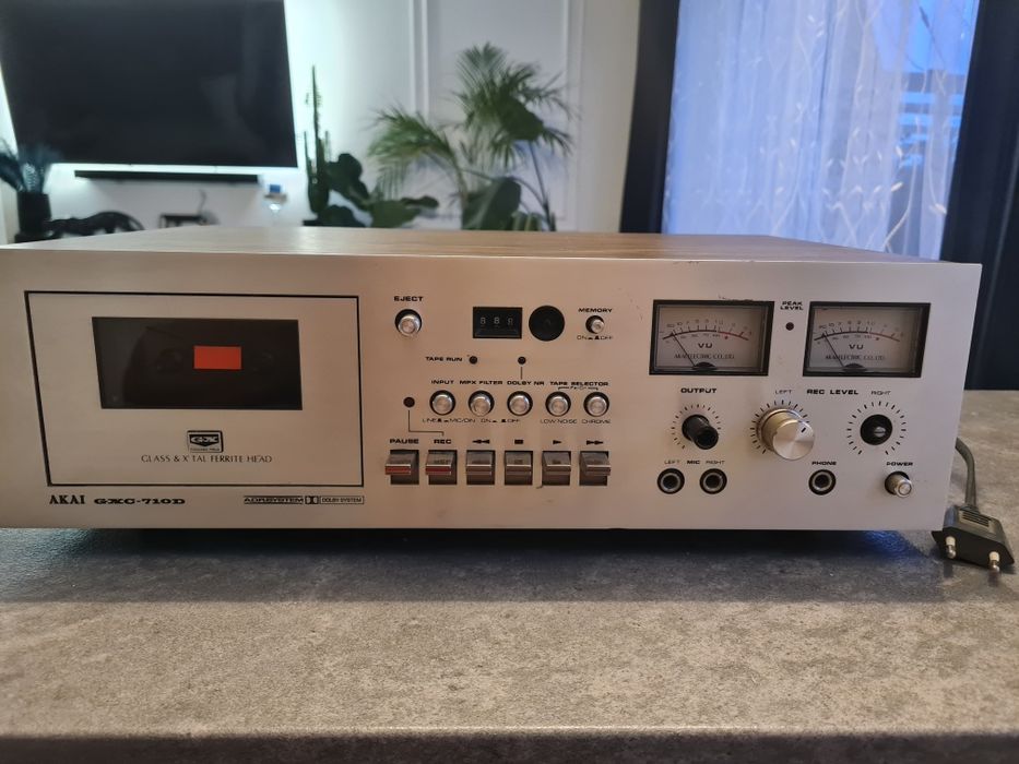 Akai GXC-710D magnetofon