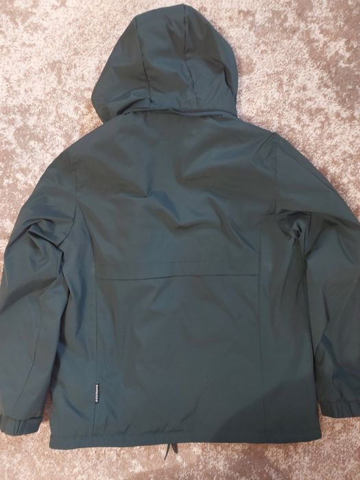 Демісезонні чоловічі куртки