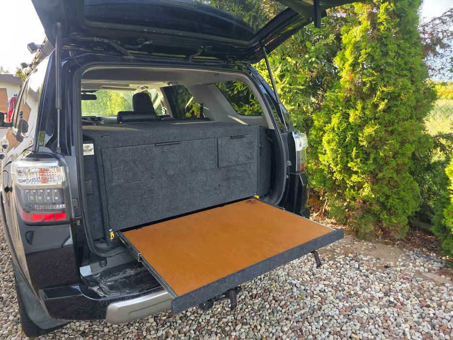 Zabudowa Toyota 4 Runner