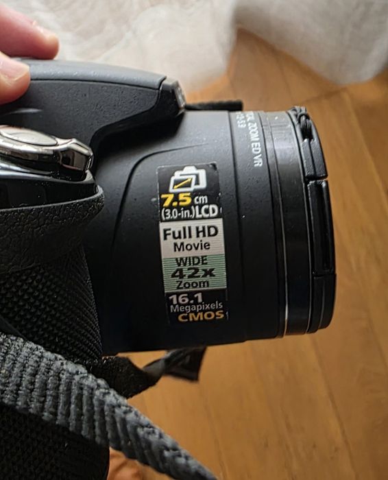 Nikon Coolpix P510 + cartão 16 Gb