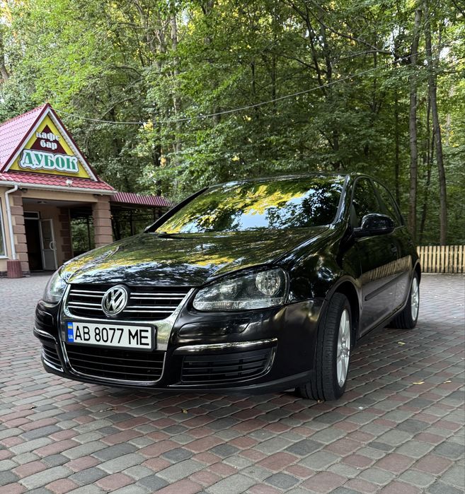 Volkswagen Golf 2004 VIN WVWZZZ1KZ5W081019 фото оголошення 2 з 15