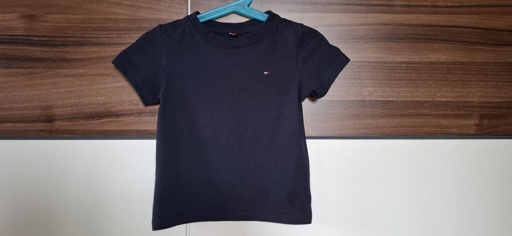 Tommy Hilfiger, T-shirt chłopięcy, roz. 86cm