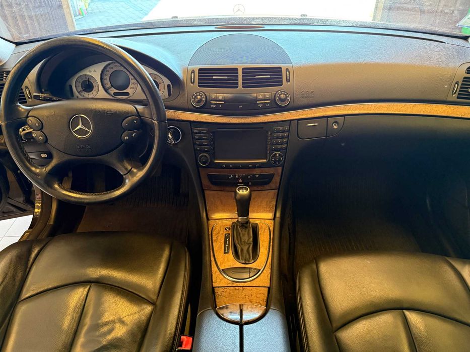 Mercedes (W211) E 220 CDI Diesel 170 CV 2007 Avangarde Nacional — photo 5