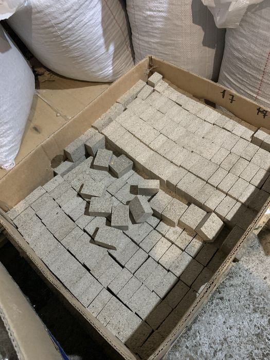 Макуха різана  та в кругах