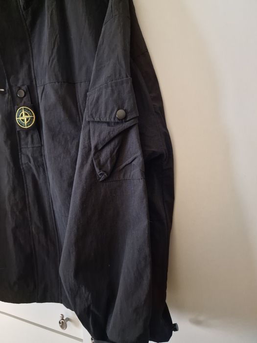Оригинальная куртка STONE ISLAND, Размер L. Демисезонная.