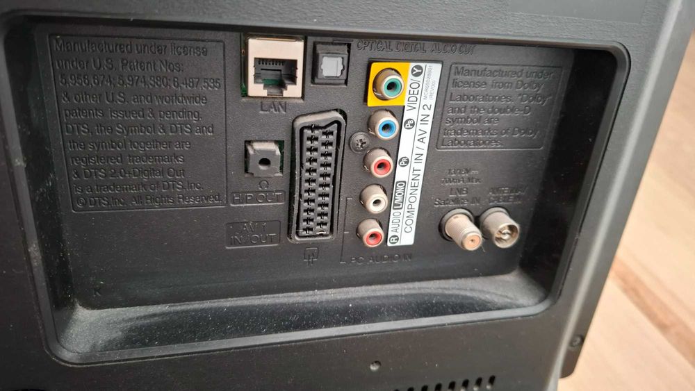 Telewizor LG 32 cale, sprawny