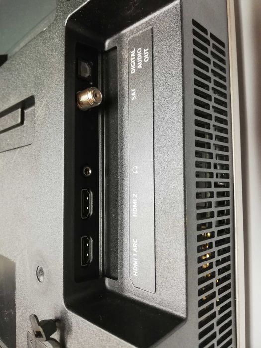 Telewizor Philips w wbudowanym DVB-T2