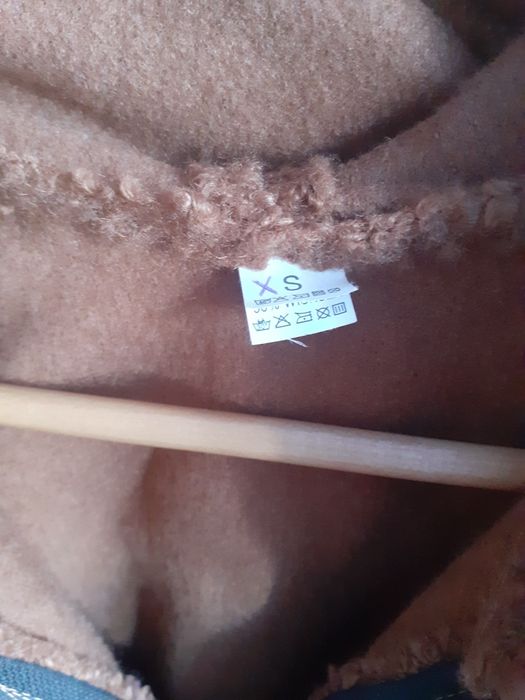 Płaszczyk wiosenny brązowy