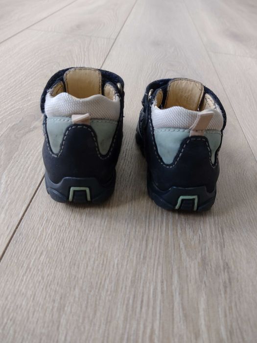 Buty dla chłopca, sandały 21