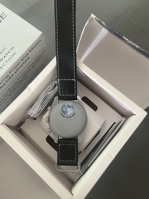 Relógio omega x swatch mission to earthphase