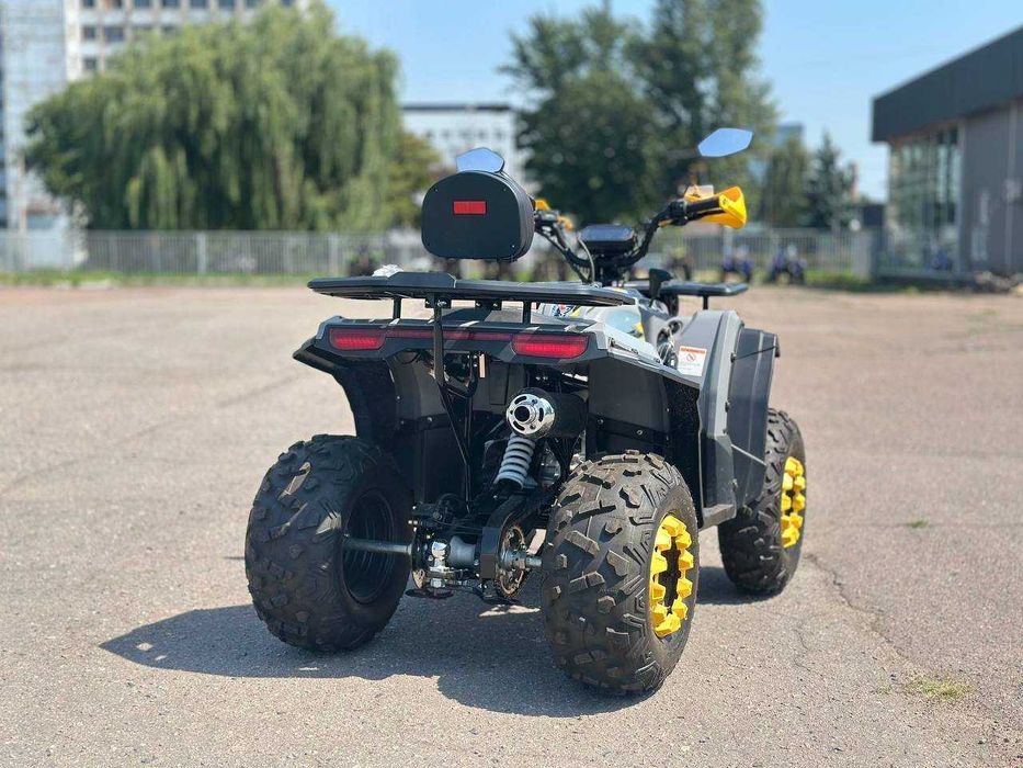 Бюджетний Квадроцикл SPARK SP200-4