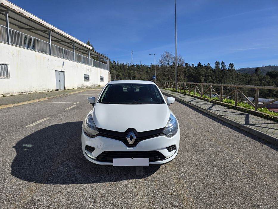 Renault Clio IV 1.5 DCI Zen 2018 5 Lugares Nacional Poucos Kms Como Novo