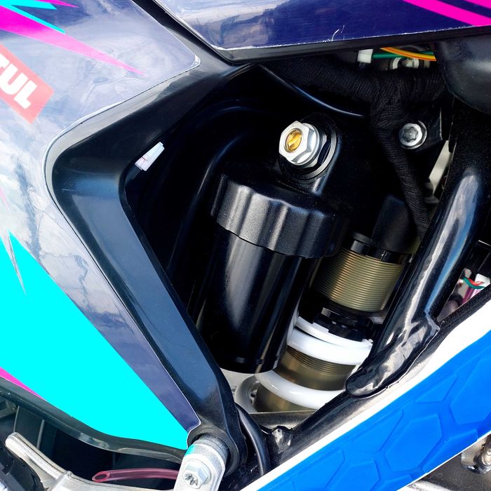 Мотоцикл GEON GNX 250, k16, 2T, 36 к.с., 21/18, гарантія, доставка