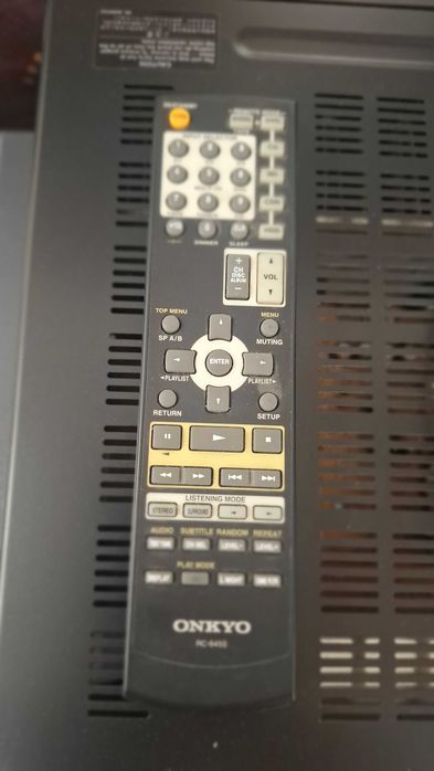 Onkyo TX-SR304E amplituner AV 5.1 + pilot sprawny (421)