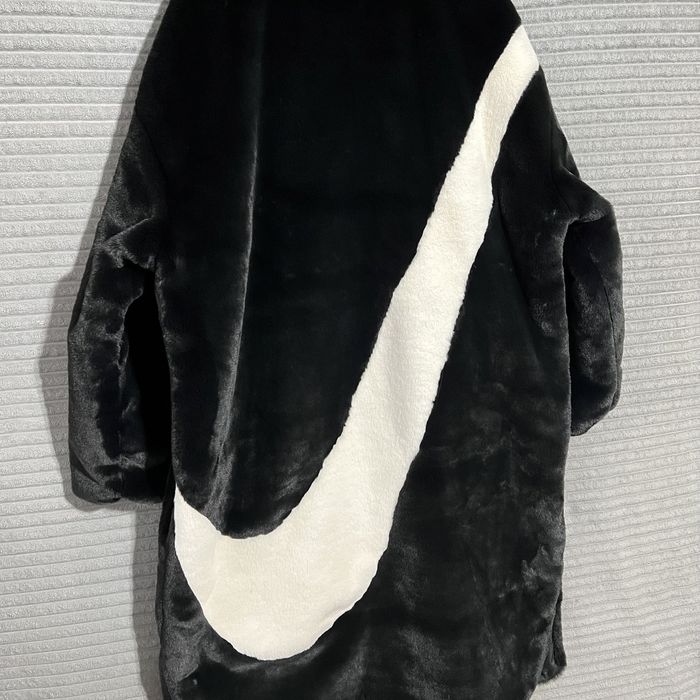 Оригінальна Нова Екошуба Nike W Nsw Fx Fur Gfx Aop Розмір XL