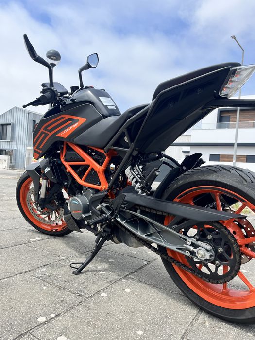KTM DUKE 125 -2021