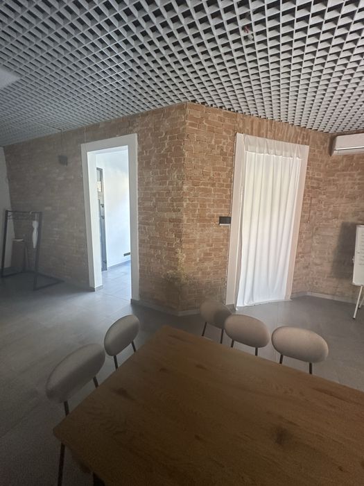 Оренда комерційного приміщення 40м² - More