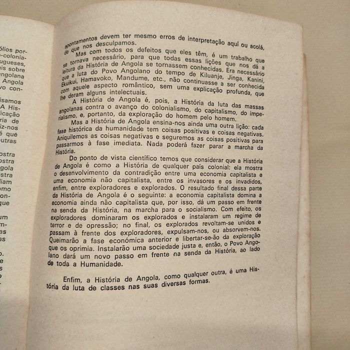 História de Angola - MPLA