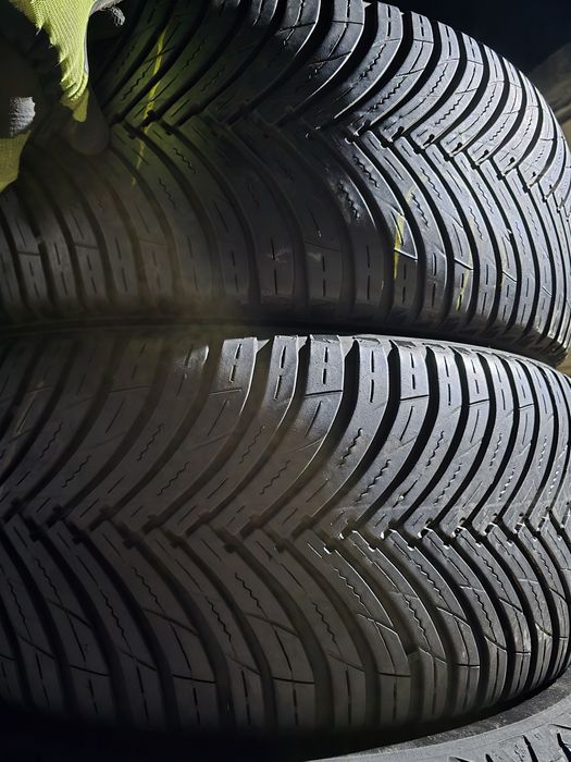 245/45R19 Maxxis Premitra AllSeason