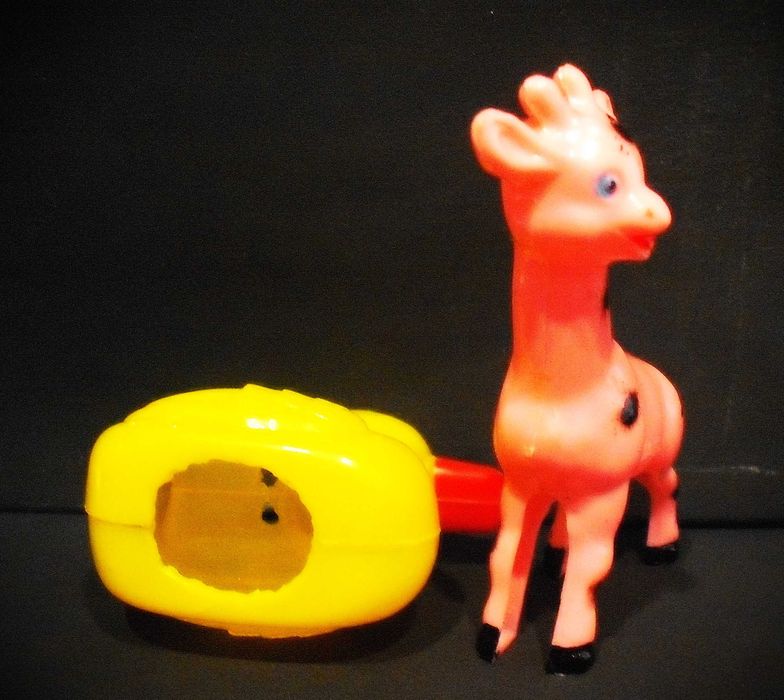 JATO - Patinho e girafa.