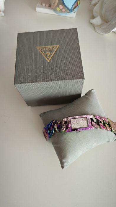 Zegarek damski Guess Lady Pink bransoleta kolorowy