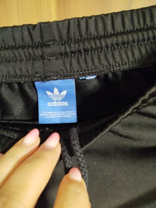 Spodnie dresowe damskie Adidas rozmiar S stan idealny