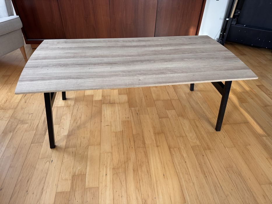 Stolik kawowy szary dąb