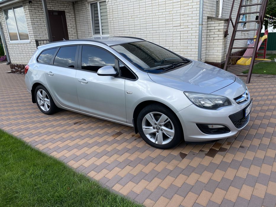 Opel astra j 1.6 дизель