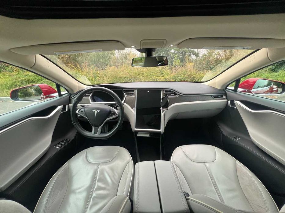 TESLA MODEL S (продаж)