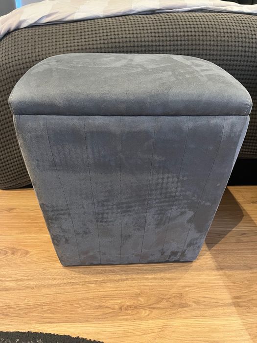Pufs cinzentos 2