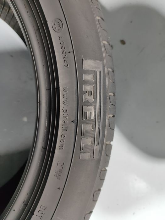 2 pneus semi novos 255-45R19 Pirelli - Oferta dos Portes