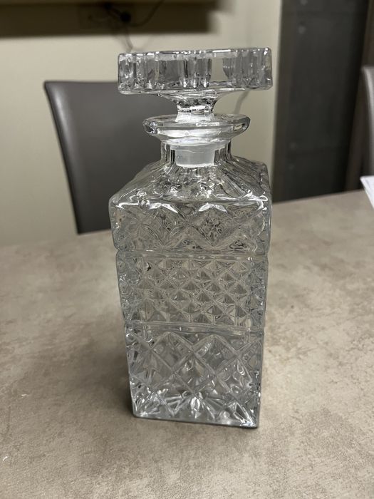 Ємність для віскі