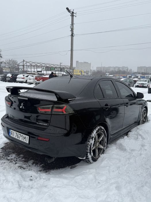 Mitsubishi Lancer 10-X