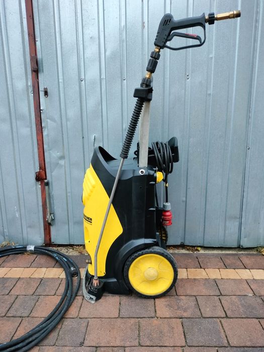 Sprzedam profesjonalną myjkę Karcher HD9/20-4M