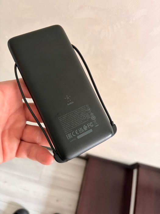 Павербанк Belkin 10000mAh 23W USB-C + Lightning