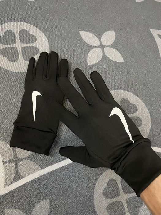 Rękawiczki nike. .