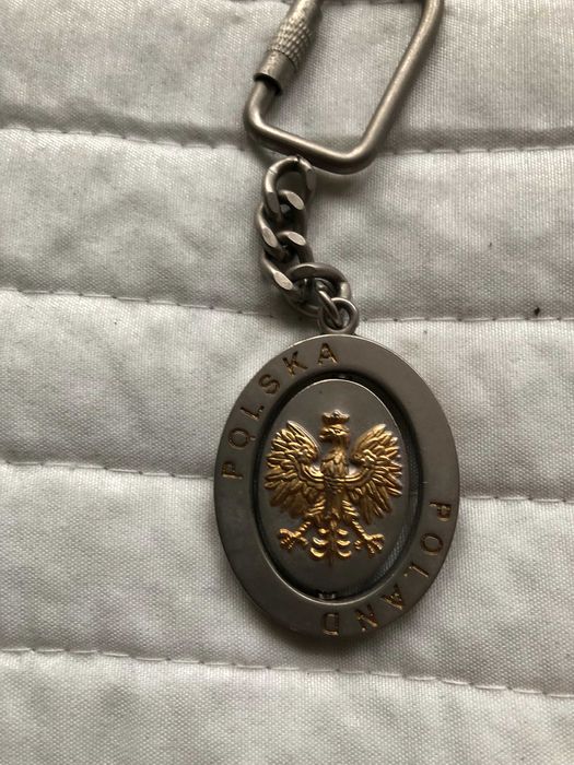 Zawieszka , breloczek metalowy do kluczy POLSKA