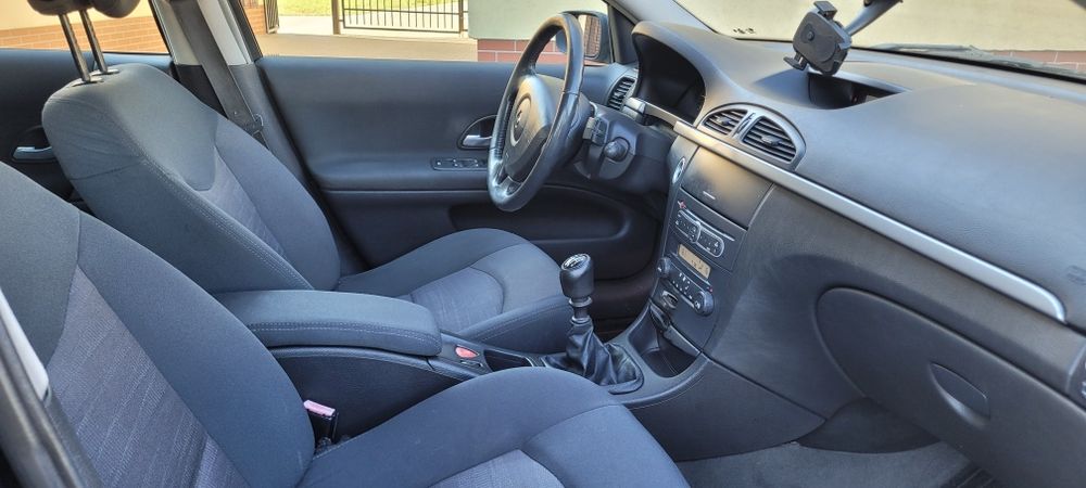 Renault Laguna   150km d