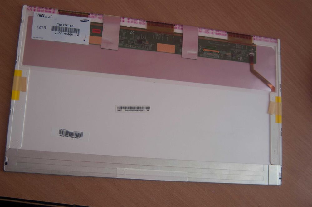 Матриця LTN173KT02 повністю робоча