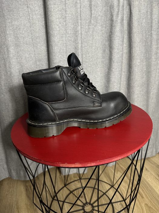 Vegetarian Shoes