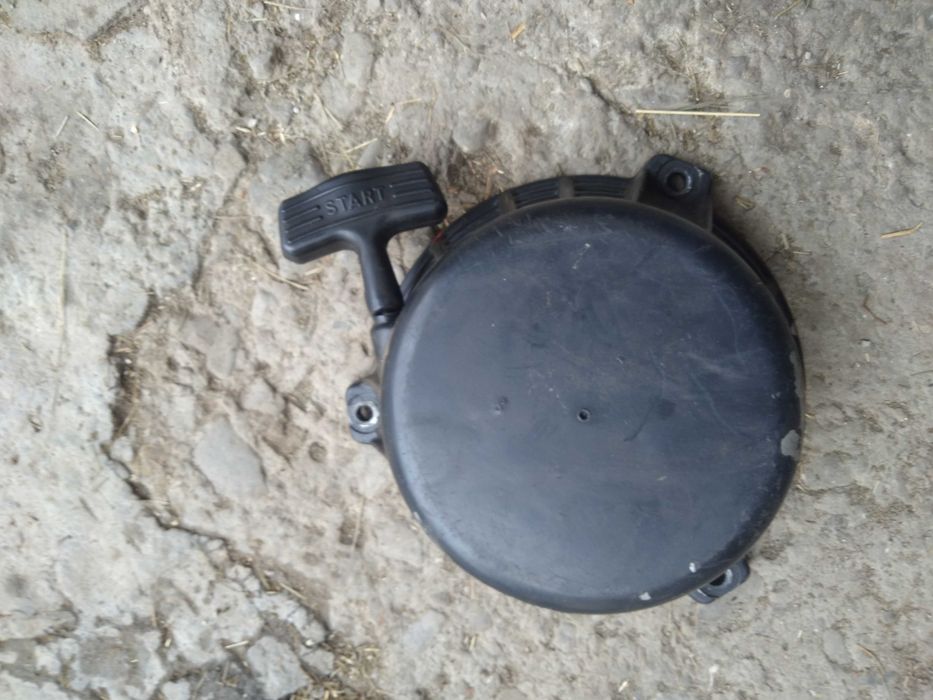 Części - Szarpak Starter Rozrusznik Tłumik do traktorka MF 70