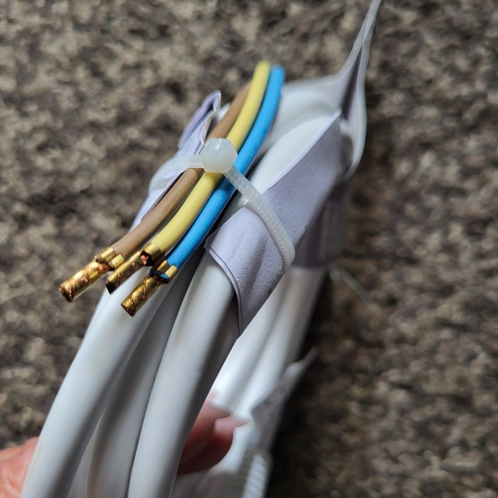Kabel zasilający
