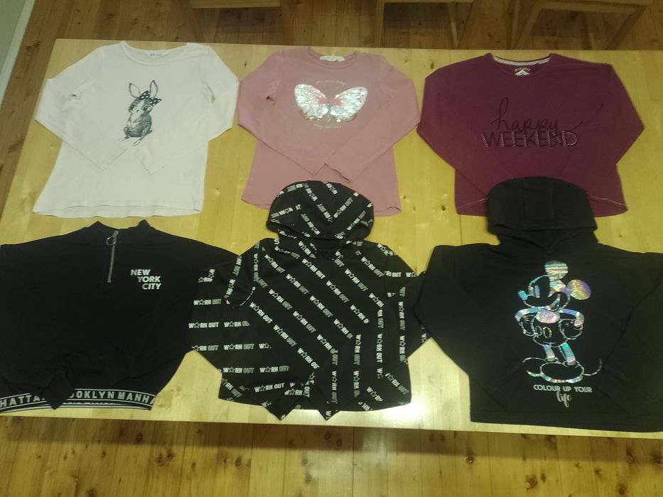 Zestaw ubrań dziewczęcych 134