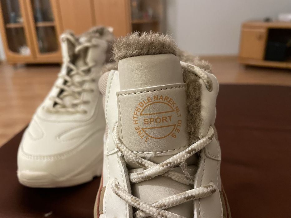 Damskie botki ocieplane