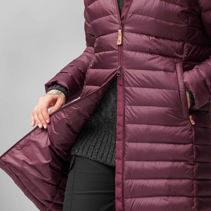 Kurtka FJÄLLRÄVEN Parka Snow Flake W Damska Puchowa Kaptur Dark Navy M
