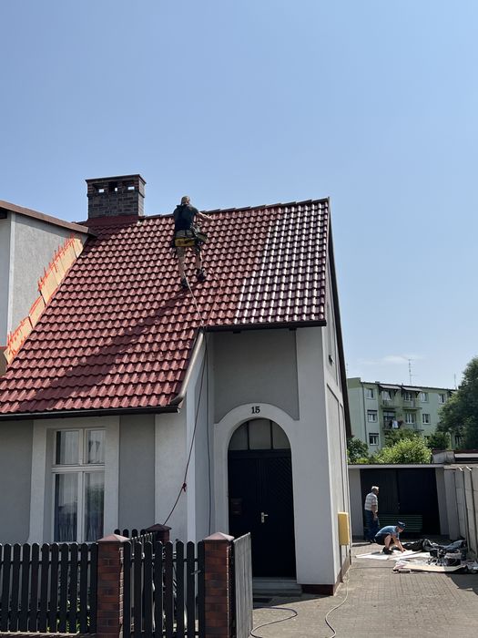 Mycie Malowanie dachow elewacji podbitki dachowej
