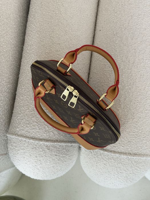 Сумка Louis Vuitton Alma BB