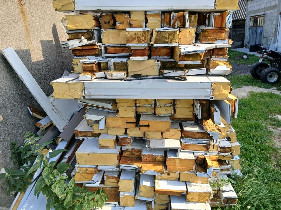 Płyty warstwowe Pianka pir ścinki 80-90m2
