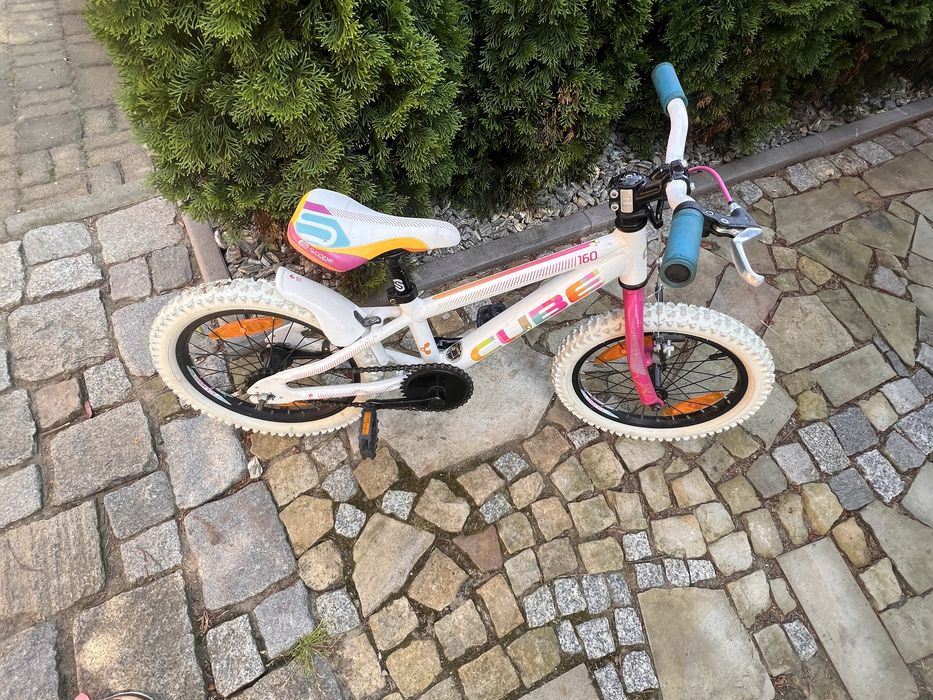 Rowerek cube kit 160