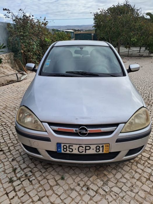 Opel corsa 1.3cdti foto 2